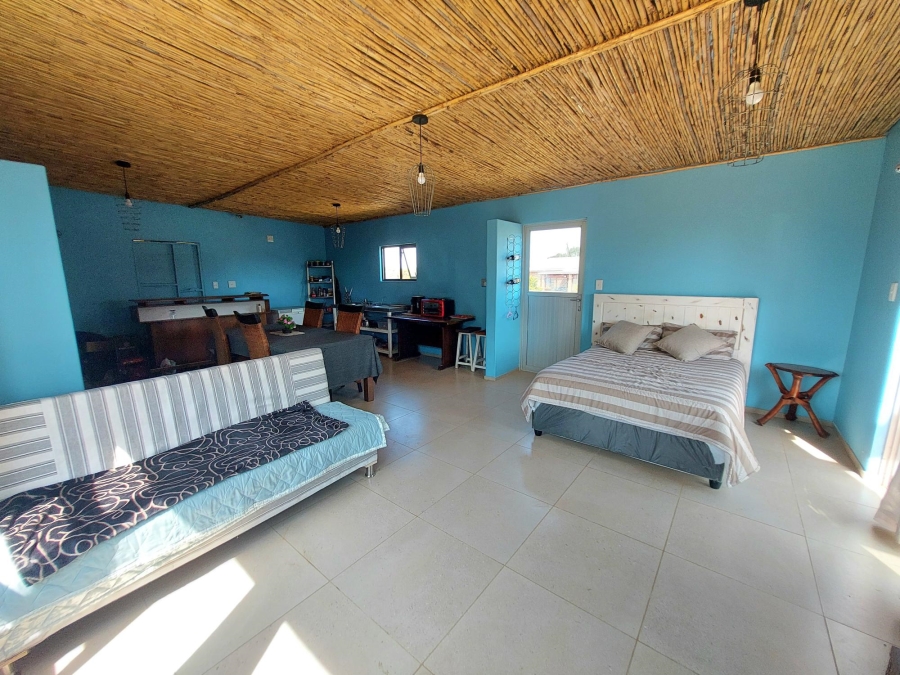 1 Bedroom Property for Sale in Hooikraal Western Cape